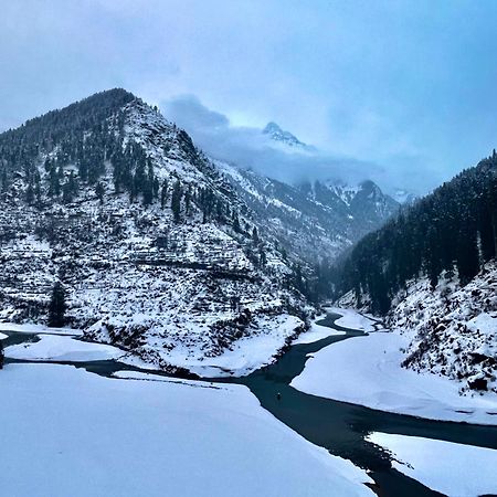 Hotel Mid Orchard Kasol L River Side -Pure Veg Hotel Buitenkant foto