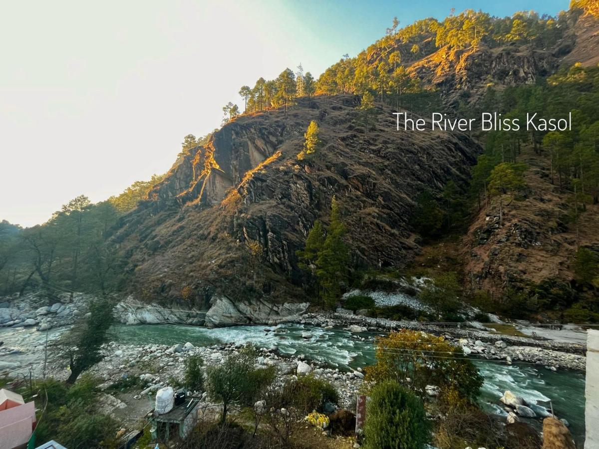 Hotel Mid Orchard Kasol L River Side -Pure Veg Hotel Buitenkant foto